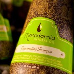 Macadamia Natural Oil Rejuvenating Shampoo